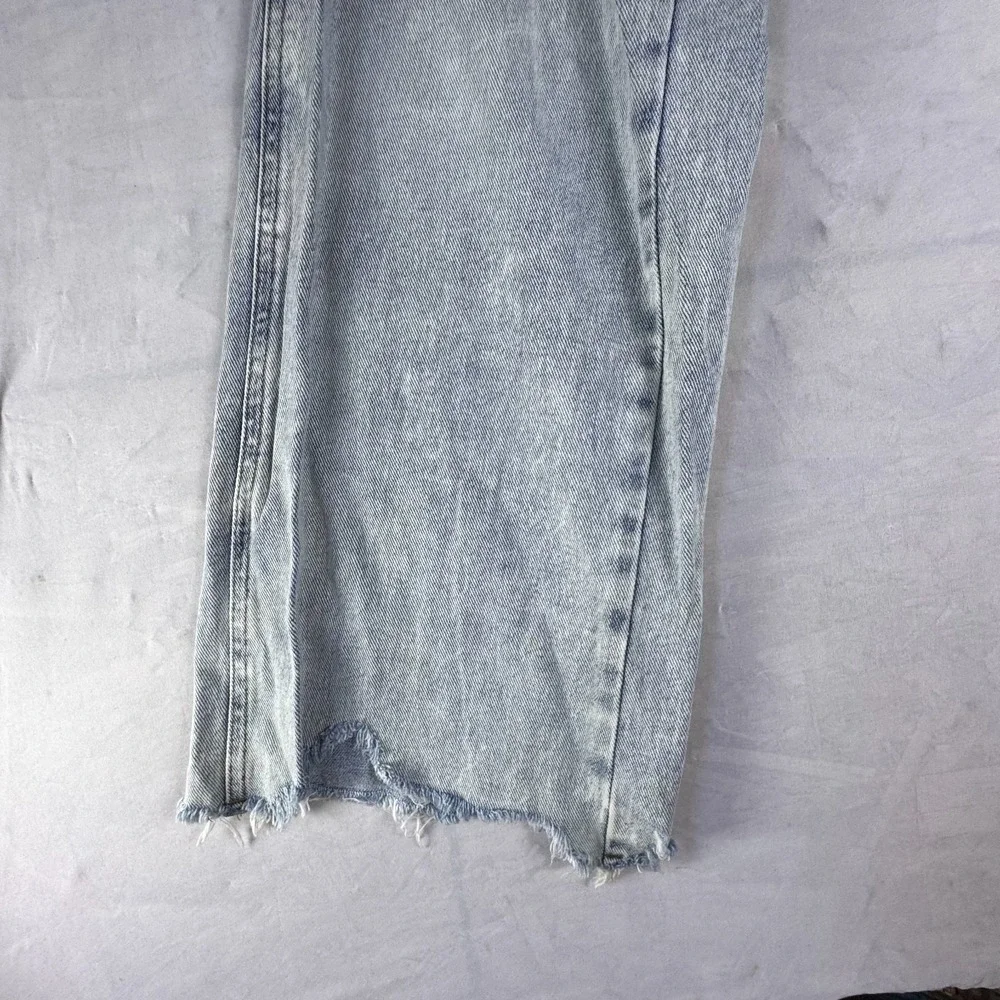 PacSun Womens Baggy Jeans Blue Denim 5-Pocket Raw Hem Light Wash Whisker 26 - Picture 12 of 16